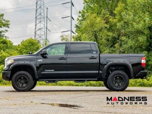 Toyota Tundra Side Steps - Nerf Steps - Rough Country - Crewmax - 5'7" Bed Toyota Tundra Side Steps - Nerf Steps - Rough Country - Crewmax - 5'7" Bed